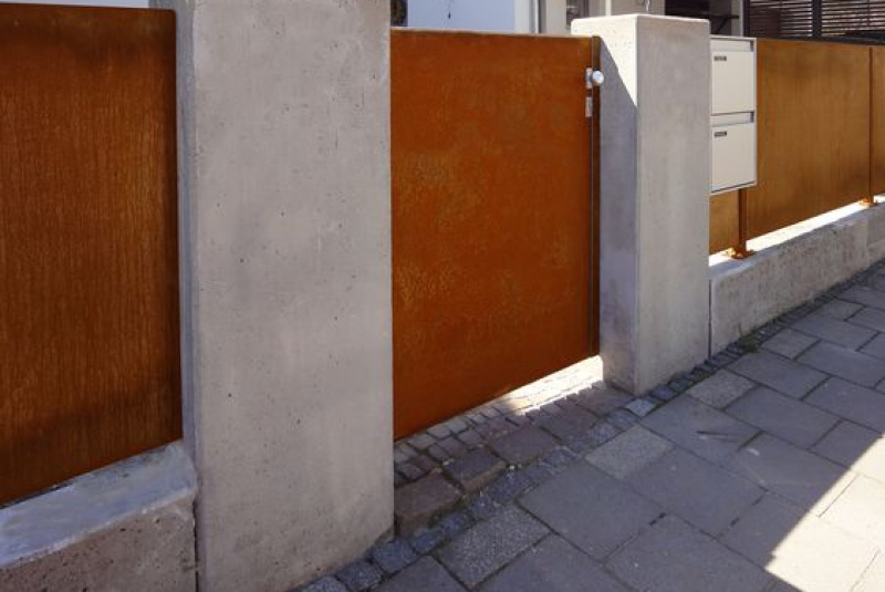 Výroba / Výroba z CORTEN-ového materiálu , Brány , ploty, nábytok , doplnky ... - foto