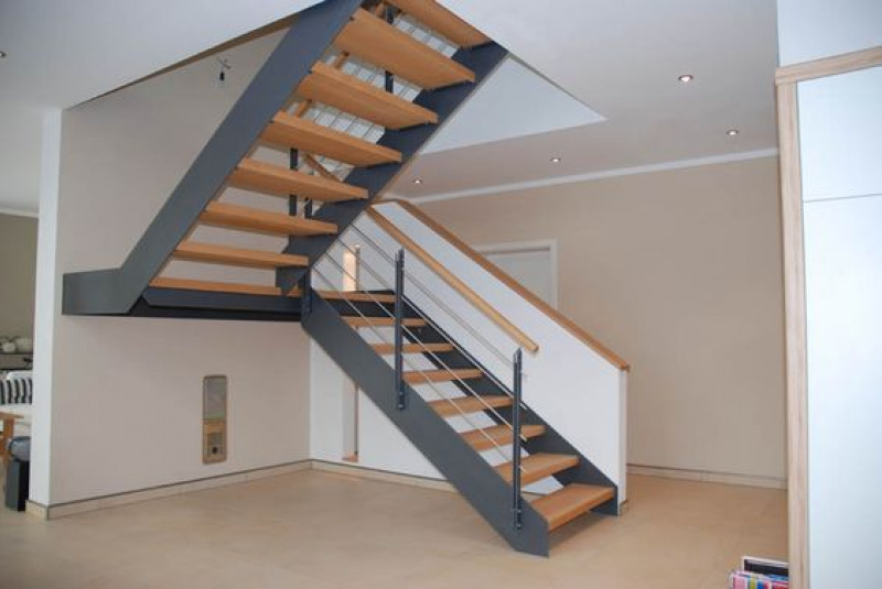 Výroba / SCHODY  - foto Výroba / SCHODY  - foto