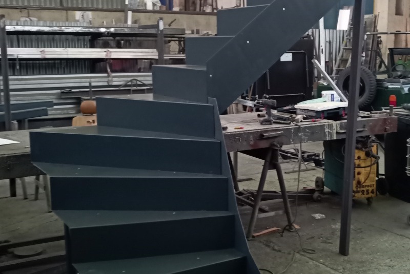 Výroba / SCHODY  - foto Výroba / SCHODY  - foto