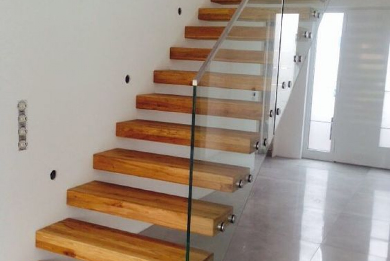 Výroba / SCHODY  - foto Výroba / SCHODY  - foto