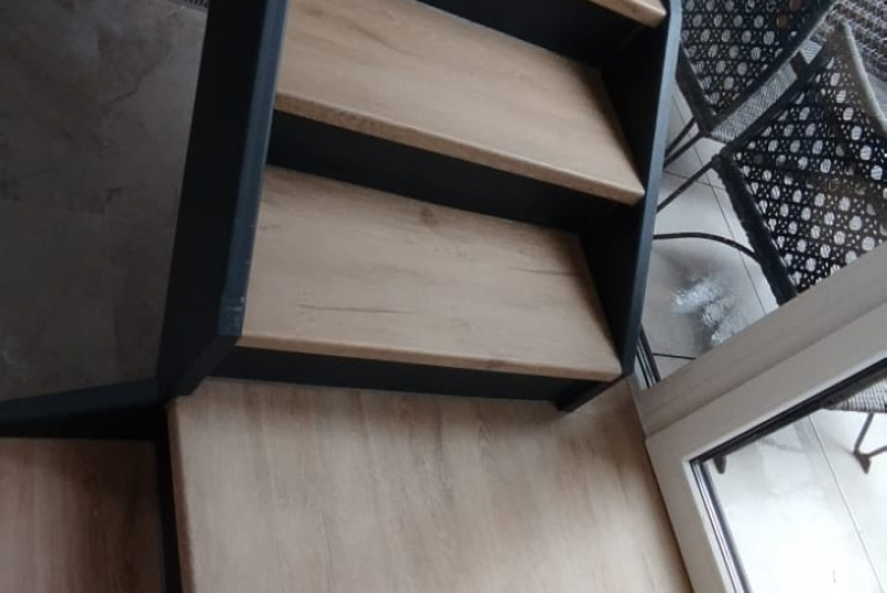Schody a zábradlie