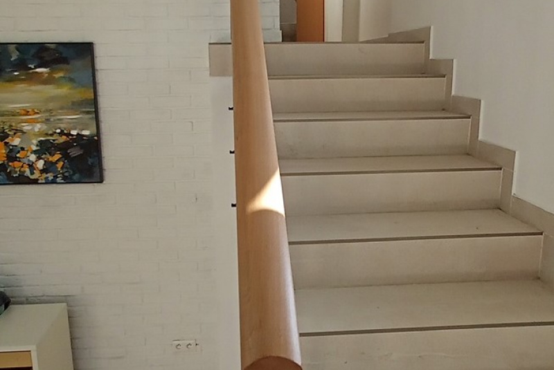 Výroba / Výroba vinylových stupňov a madiel na schody - foto