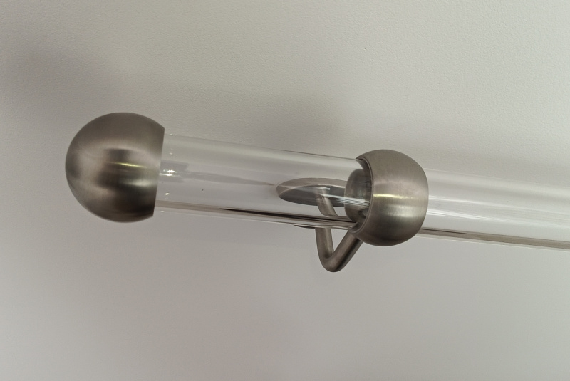 Sklenené schody a zábradlia