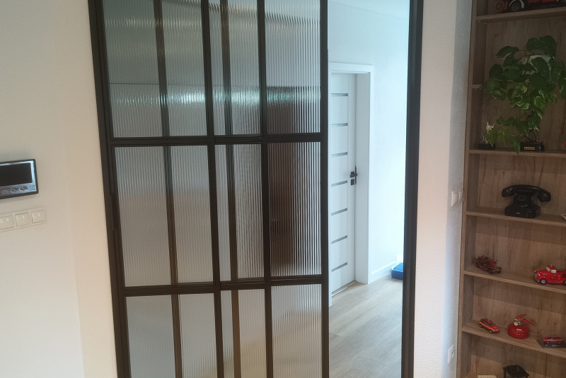 Brány,ploty ,dvere a steny zo skla